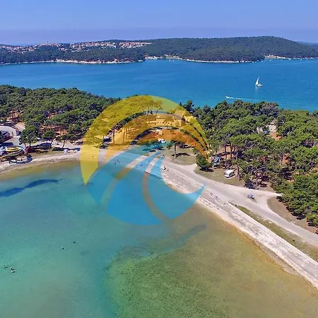 Διαμέρισμα Biskupije 1158 *