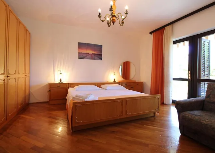 Biskupije 1158 Appartamento *