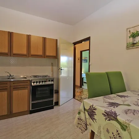 Apartment Biskupije 1158